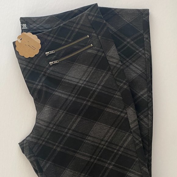 DESIGN LAB - Picture 6 of 6